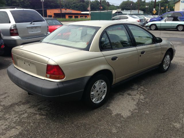 1999 Saturn S Series Base S