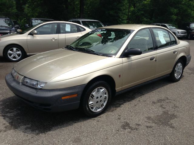 1999 Saturn S Series Base S