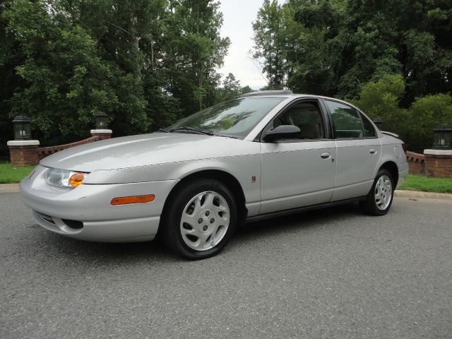 2001 Saturn S Series XLS