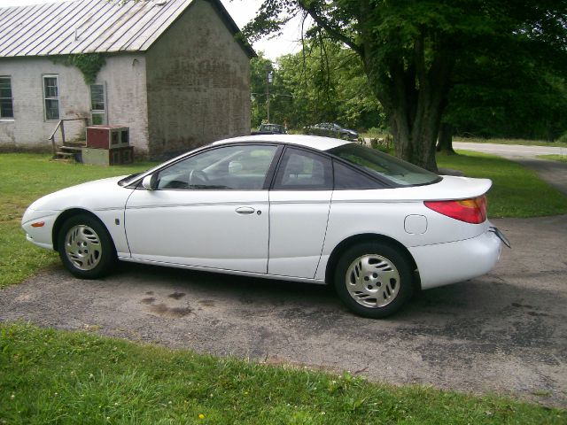 2001 Saturn S Series ST Crew Cab