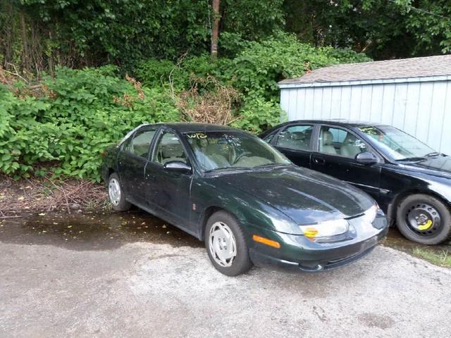 2001 Saturn S Series Unknown