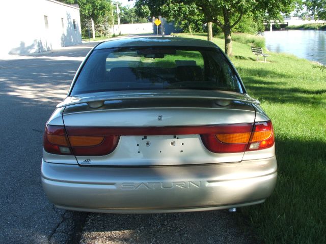 2002 Saturn S Series XLS