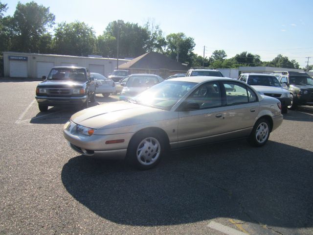 2002 Saturn S Series XLS