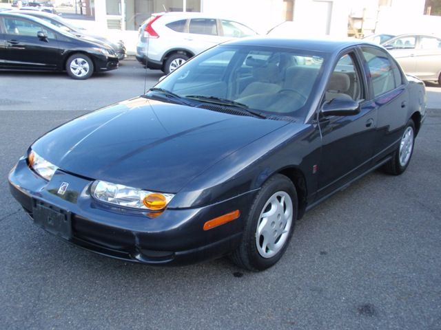 2002 Saturn S Series XLS