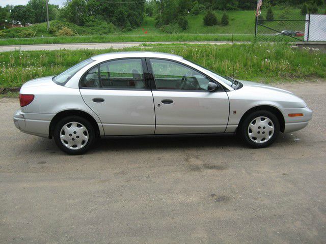 2002 Saturn S Series Base S