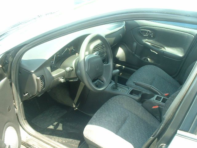 2002 Saturn S Series Base S