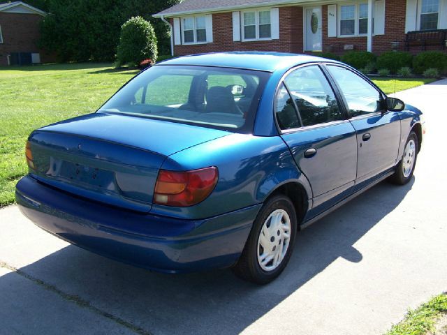 2002 Saturn S Series Unknown