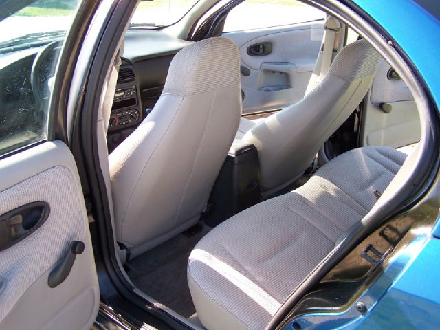 2002 Saturn S Series Base