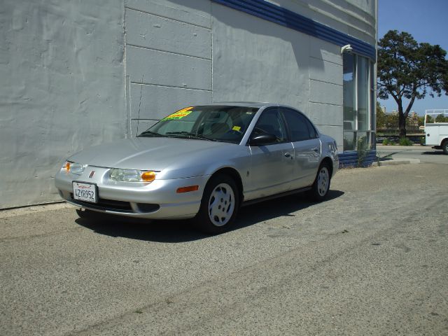 2002 Saturn S Series XLS