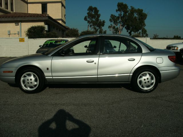 2002 Saturn S Series XLS