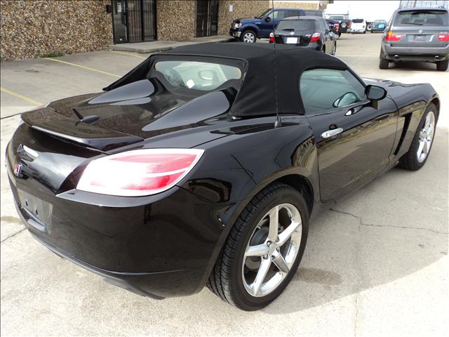 2008 Saturn Sky Base