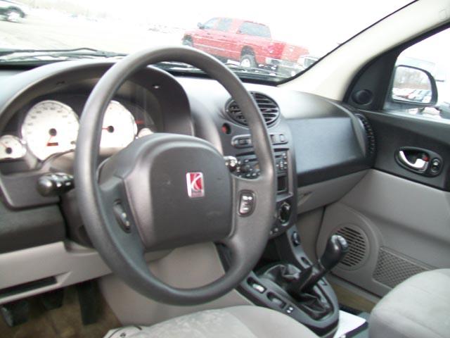 2004 Saturn VUE Base