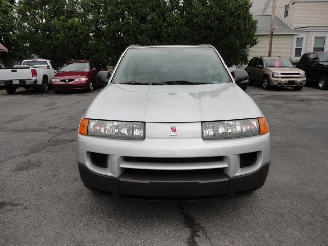 2004 Saturn VUE 740il 4dr Sdn Sedan