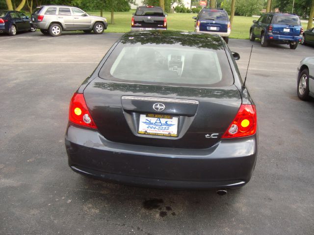 2005 Scion tC 2.0T