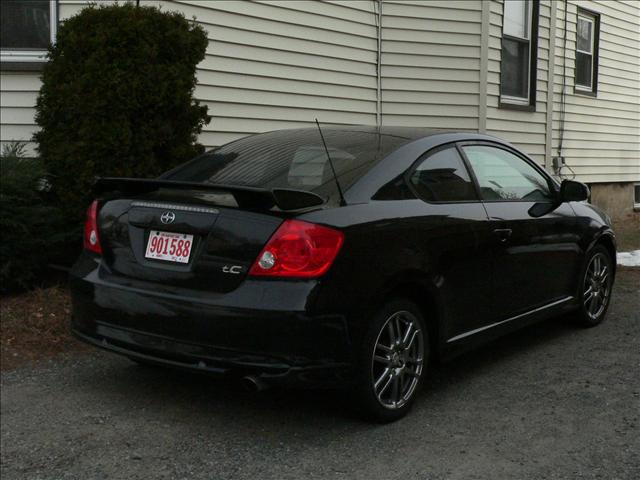 2005 Scion tC Unknown