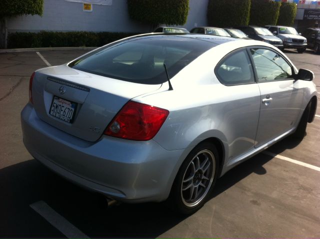 2005 Scion tC 2.0T