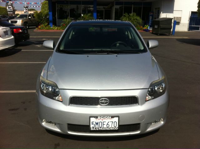 2005 Scion tC 2.0T