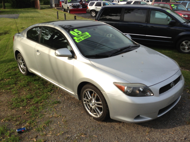 2005 Scion tC 2.0T