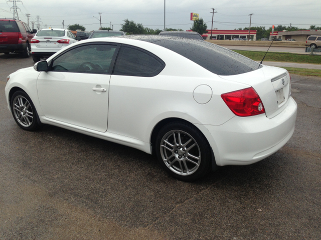 2005 Scion tC 2.0T