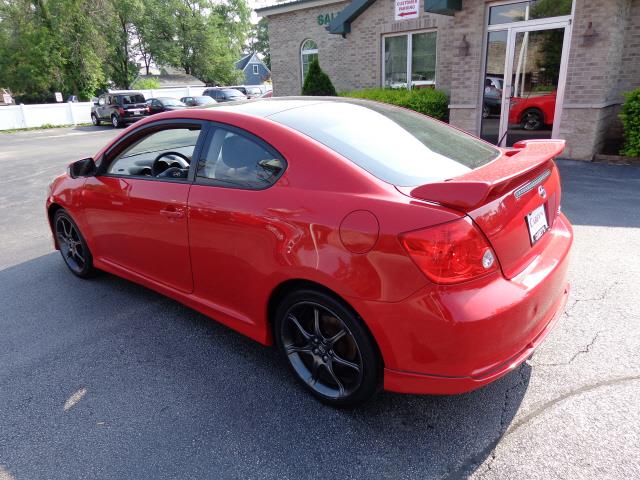 2005 Scion tC Unknown