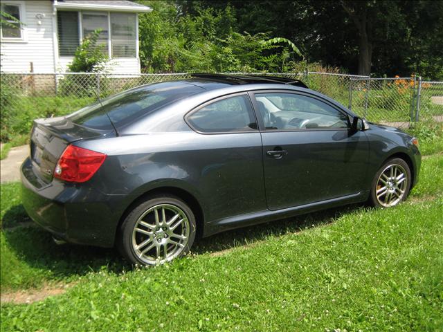 2005 Scion tC Unknown