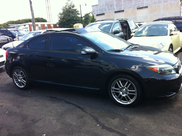 2005 Scion tC 2.0T