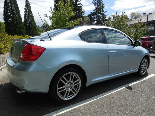 2005 Scion tC 4X4 Crew Cab Super Duty Lariat