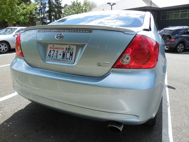 2005 Scion tC 4X4 Crew Cab Super Duty Lariat