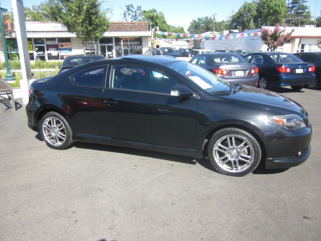 2006 Scion tC 2.0T