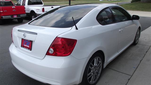 2006 Scion tC Base