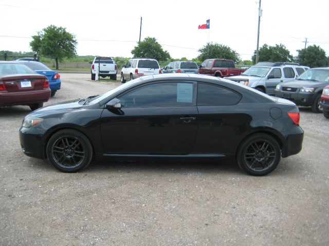 2006 Scion tC 2.0T