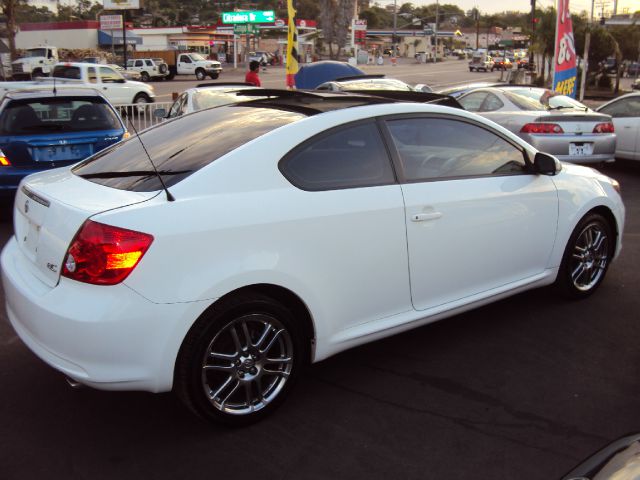 2006 Scion tC 2.0T