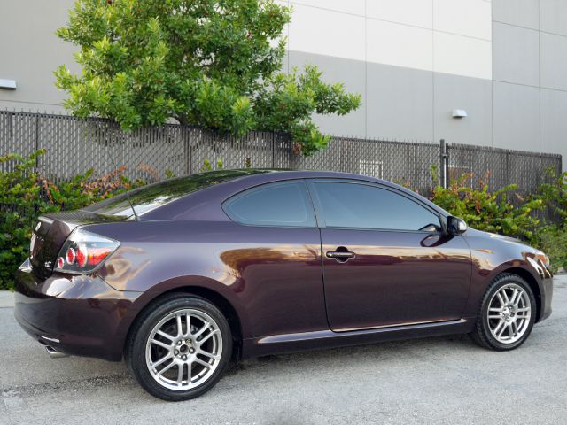 2010 Scion tC LT Sport Utility 5 1/4 Ft