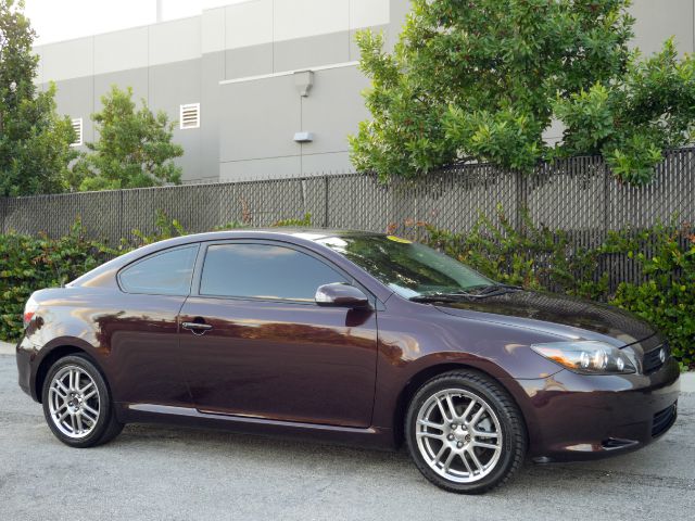 2010 Scion tC LT Sport Utility 5 1/4 Ft