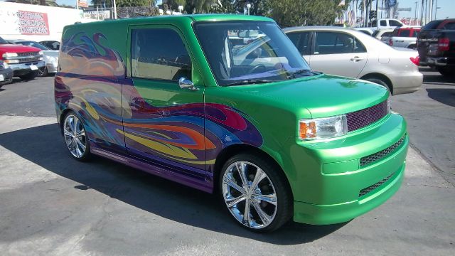 2004 Scion xB SW2