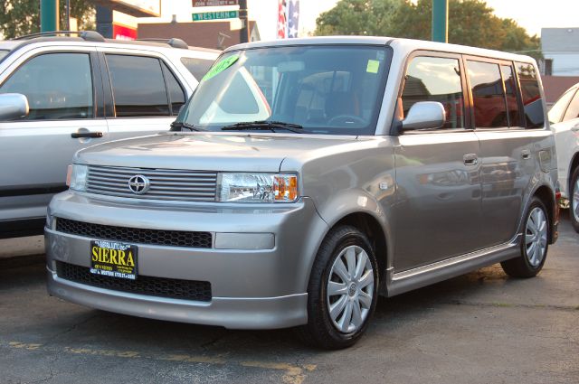 2005 Scion xB SW2