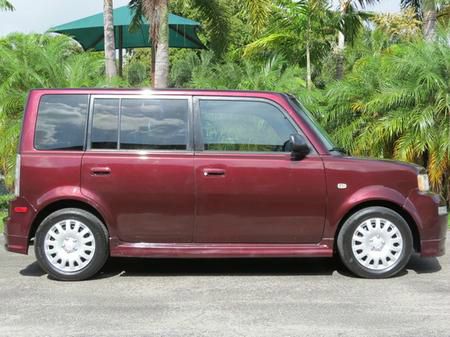 2005 Scion xB SW2