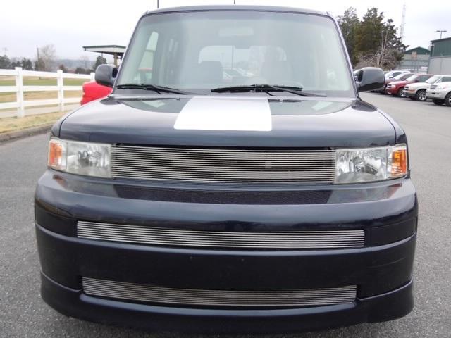 2005 Scion xB Unknown