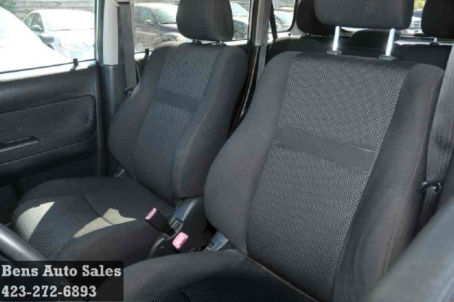 2005 Scion xB SW2