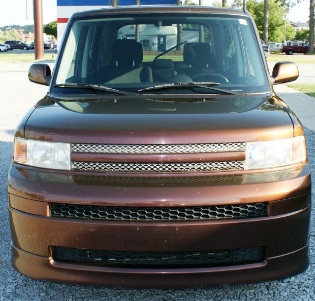 2006 Scion xB SW2