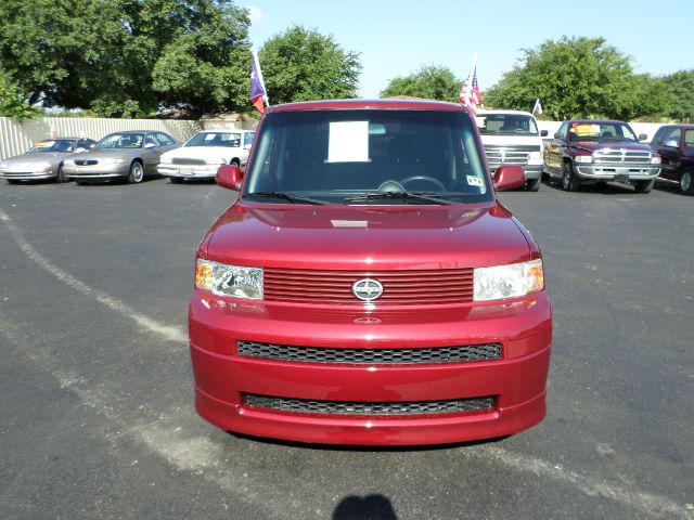 2006 Scion xB SW2