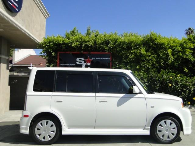 2006 Scion xB Unknown