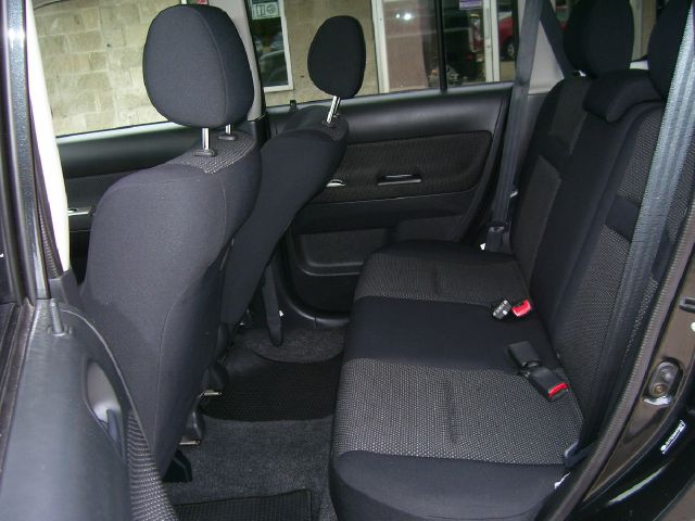 2006 Scion xB SW2