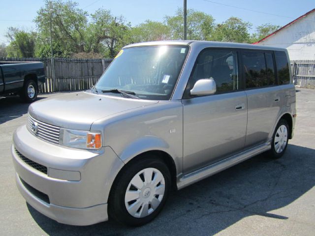 2006 Scion xB SW2