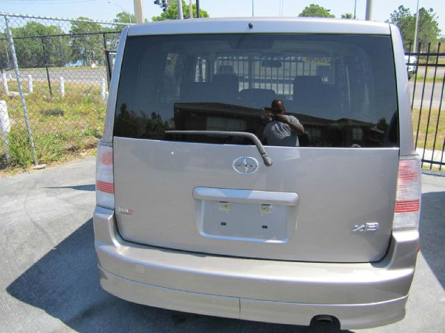 2006 Scion xB SW2