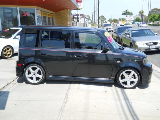 2006 Scion xB SW2