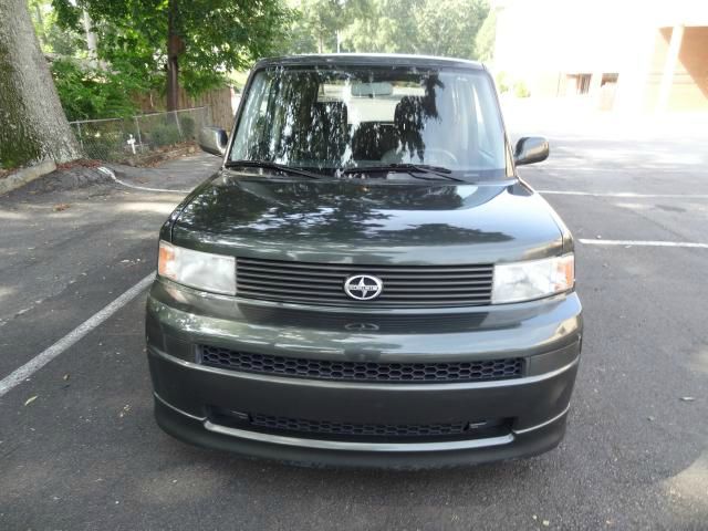 2006 Scion xB SW2