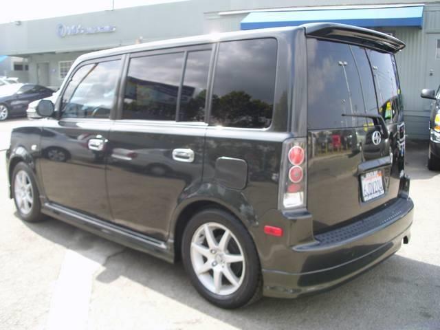 2006 Scion xB Unknown