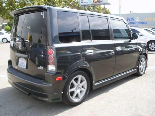 2006 Scion xB Unknown