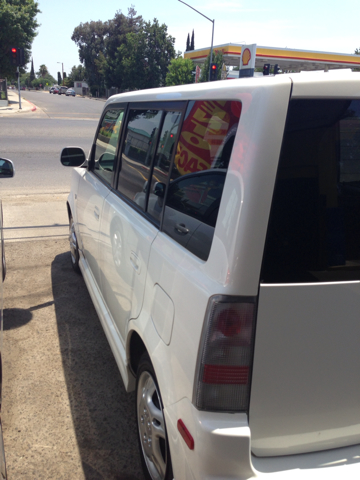 2006 Scion xB SW2